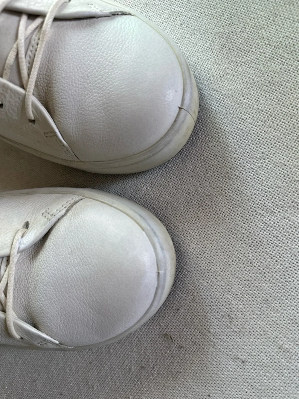 Ecco soft white